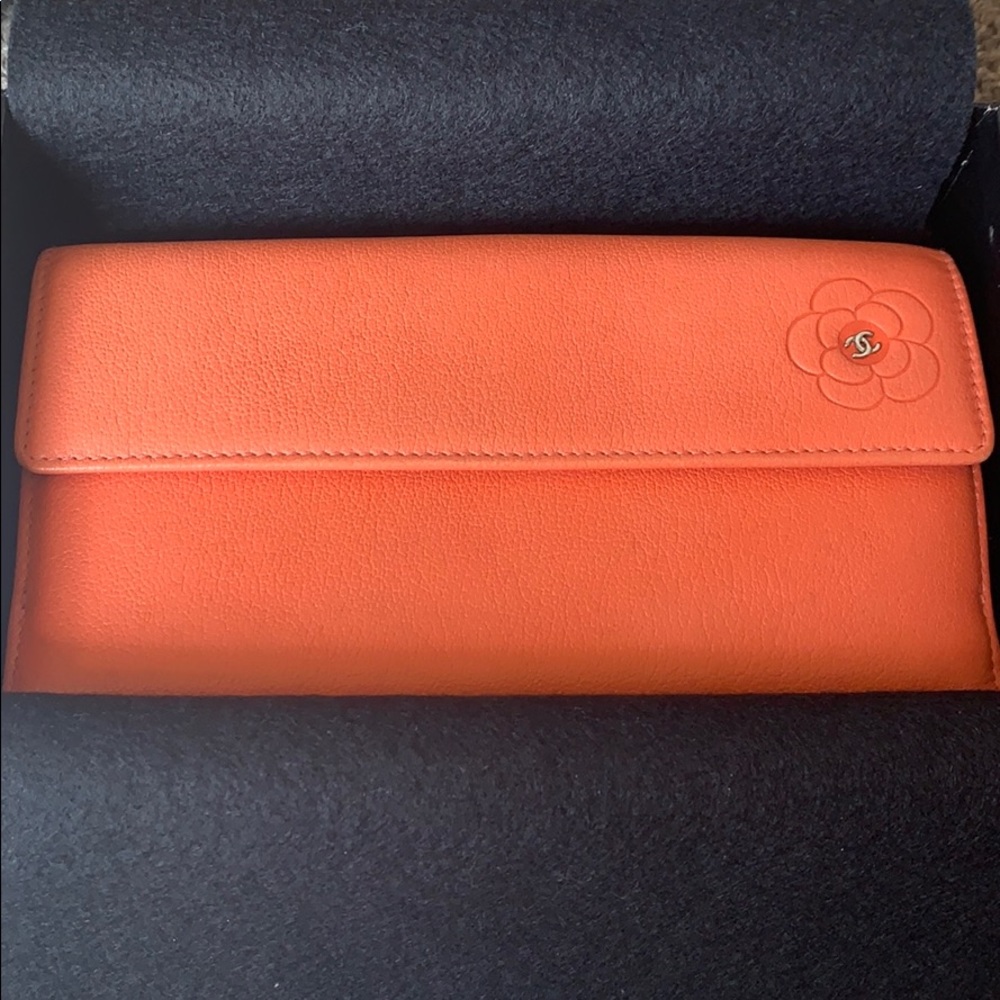 Chanel long wallet leather Vintage